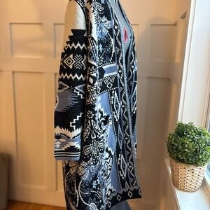 Cyrus Black and Blue Patterned Long Sweater Coat Cardigan Size XL